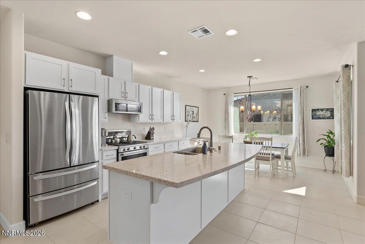 11174 Freedom Range Lane Reno, NV 89521 - Photo 10 of 40 11174 Freedom Range (11)