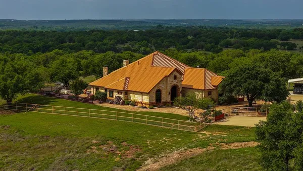 $3,800,000 | 587 County Road 105, Hamilton, TX 76531