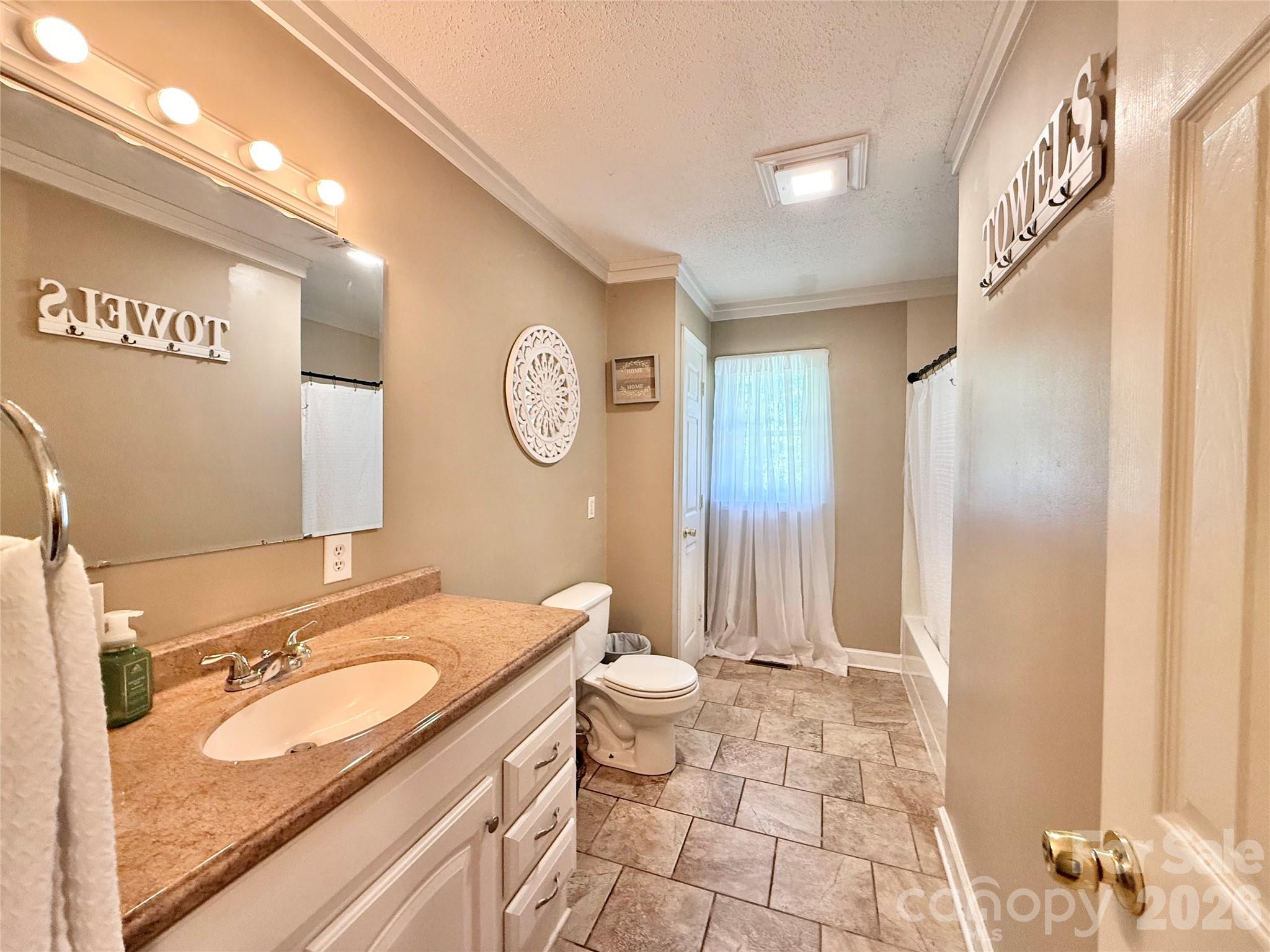 715 South Grandview Road Clover, SC 29710 - Photo 12 of 28 Gallery Image 12