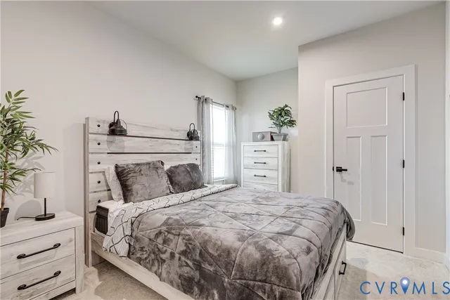 $599,999 | 14401 Botsford Avenue, Chester, VA 23831