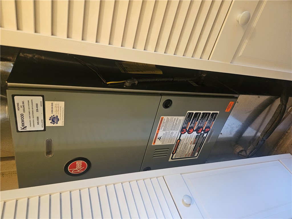 6510 Longford Road Dayton, OH 45424 - Photo 23 of 27 Essential mechanical systems are discreetly integrated, ensuring comfort and efficiency for residents.