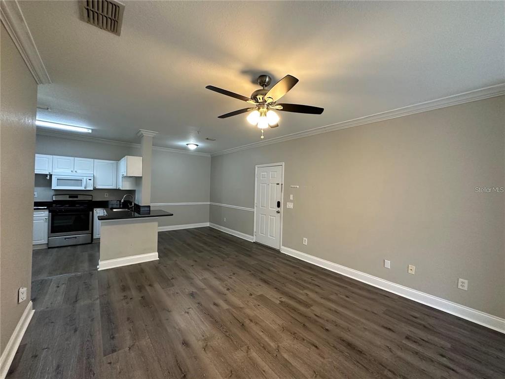 3307 South Kirkman Road, Unit 129 Orlando, FL 32811 - Photo 7 of 24