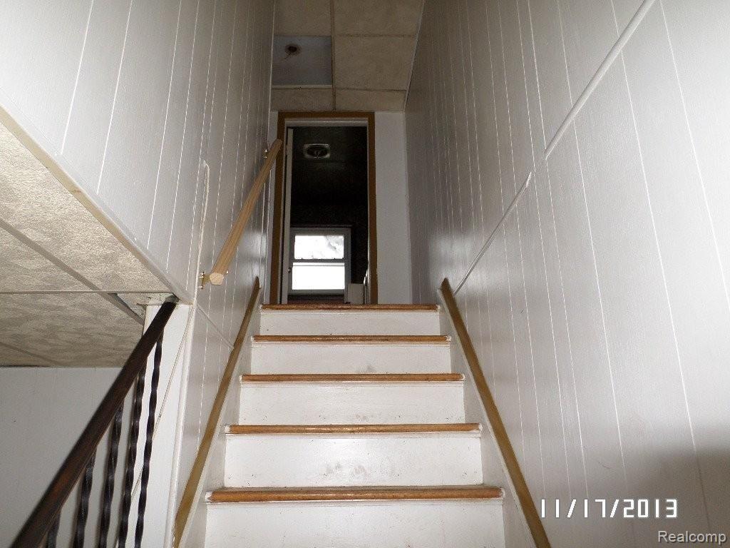 12614 Kelly Road Detroit, MI 48224 - Photo 6 of 9 161.JPG