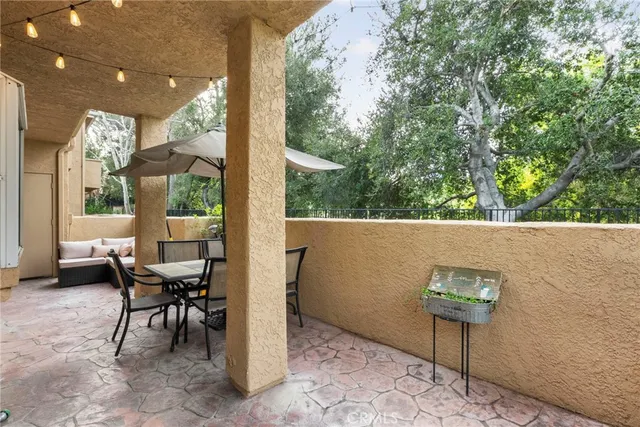 $3,600 | 24013 Arroyo Park Drive, Unit 42, Valencia, CA 91355