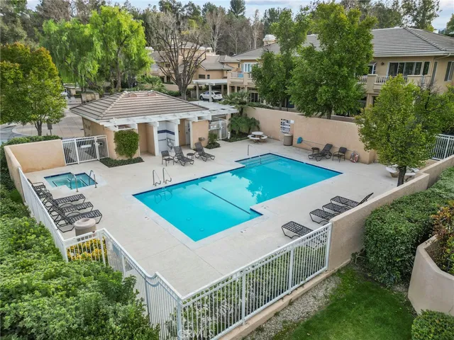 $3,600 | 24013 Arroyo Park Drive, Unit 42, Valencia, CA 91355