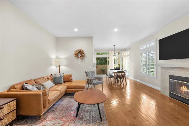 $3,600 | 24013 Arroyo Park Drive, Unit 42, Valencia, CA 91355