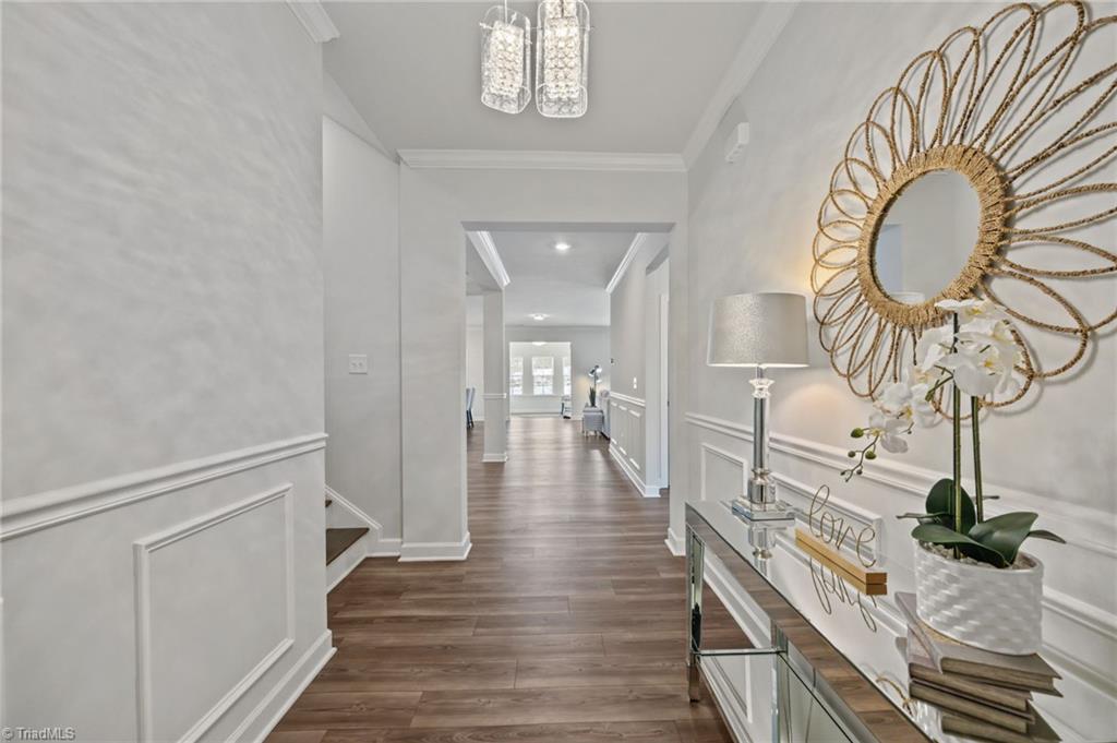 1935 Channel Street Graham, NC 27253 - Photo 5 of 26 Entrry View