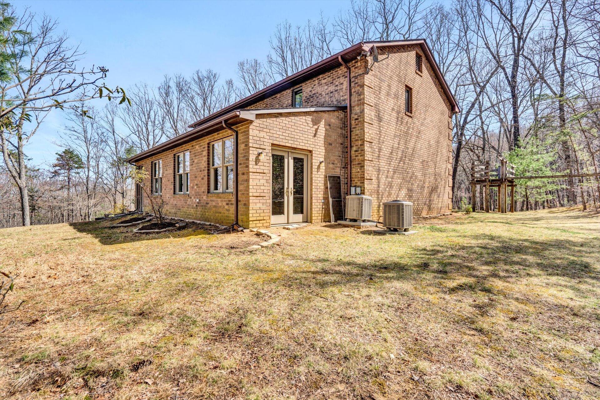 310 Timber Trail Lane Hardy, VA 24101 - Photo 41 of 47 Rear exterior