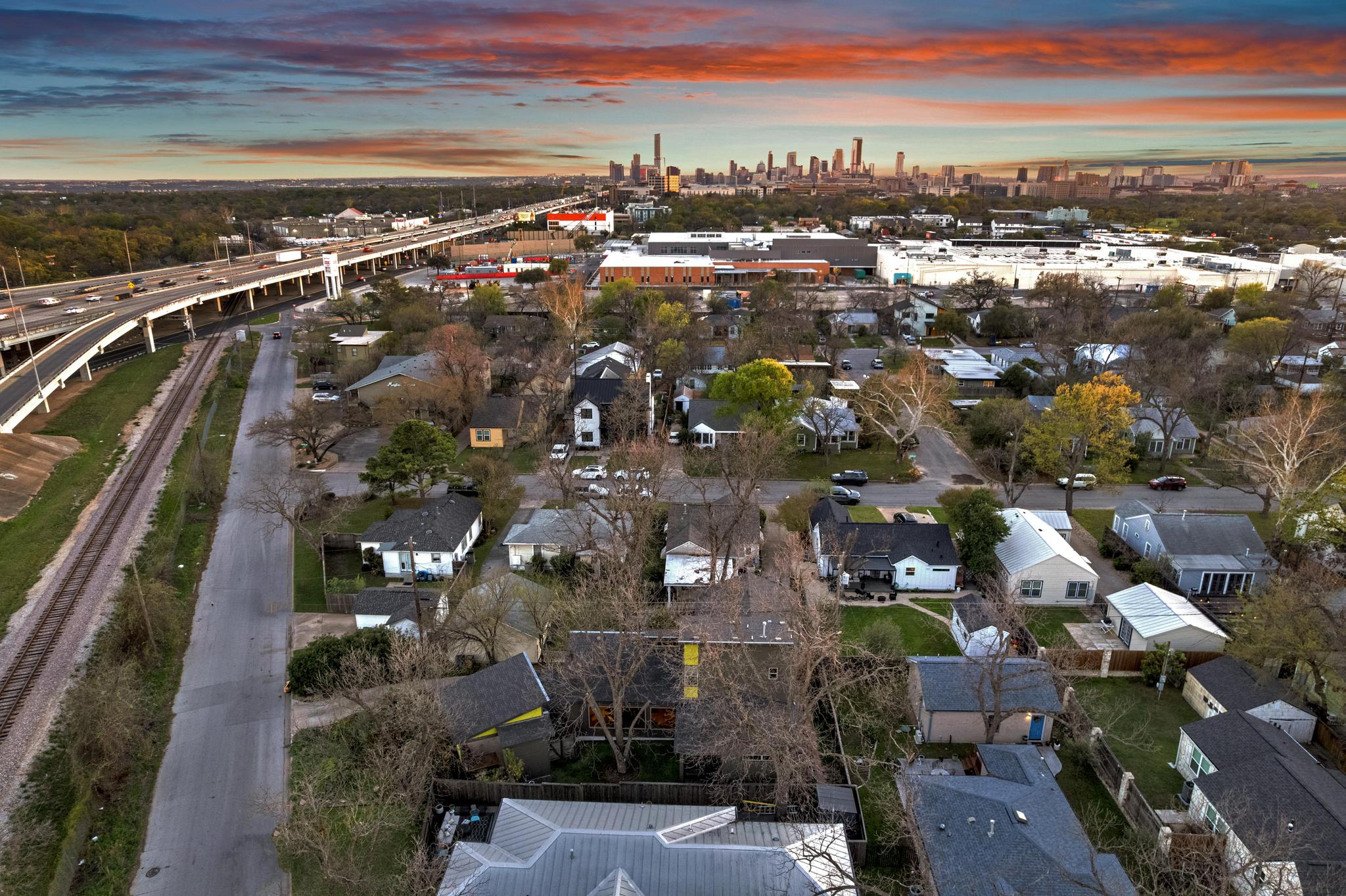 4404 Clarkson Avenue Austin, TX 78751 - Photo 30 of 35 a view of a city