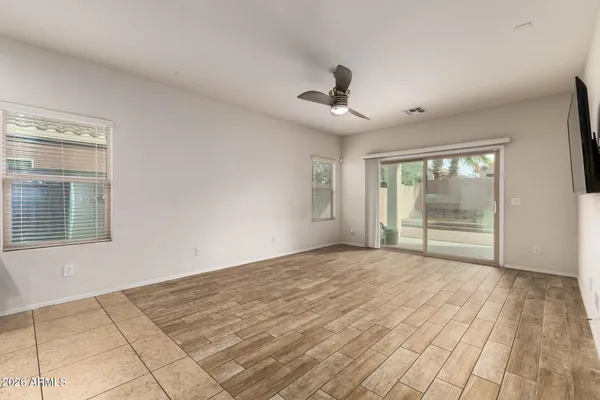 $2,300 | 5809 West Euclid Avenue, Laveen, AZ 85339