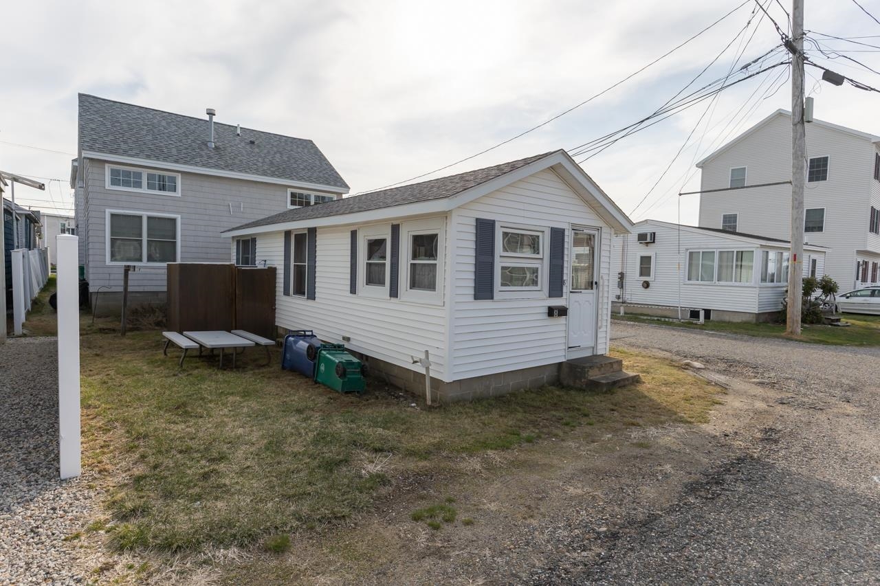 8 Chase Street Hampton, NH 03842 - Photo 23 of 30