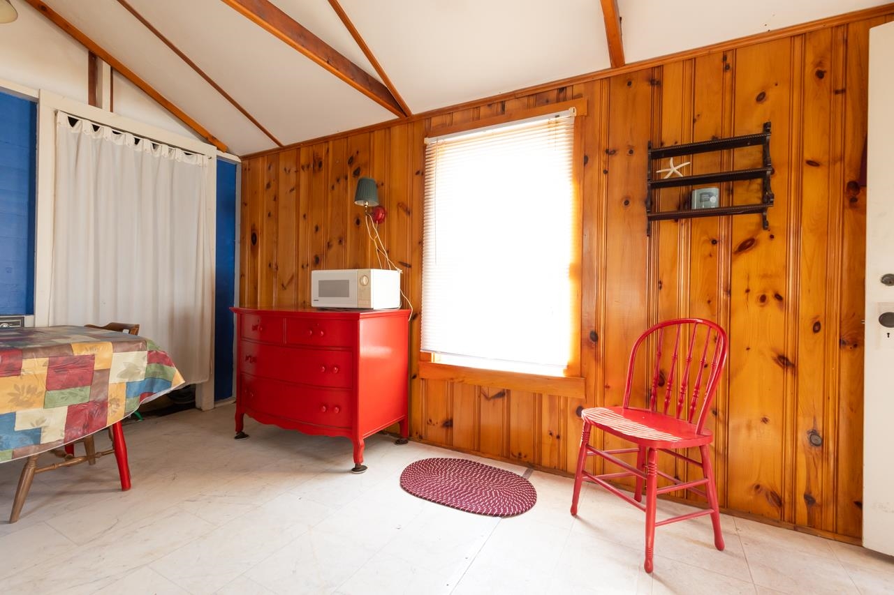 8 Chase Street Hampton, NH 03842 - Photo 7 of 30