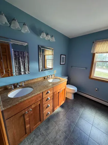 $1,199,000 | 5 Deer Run, Turner, ME 04282