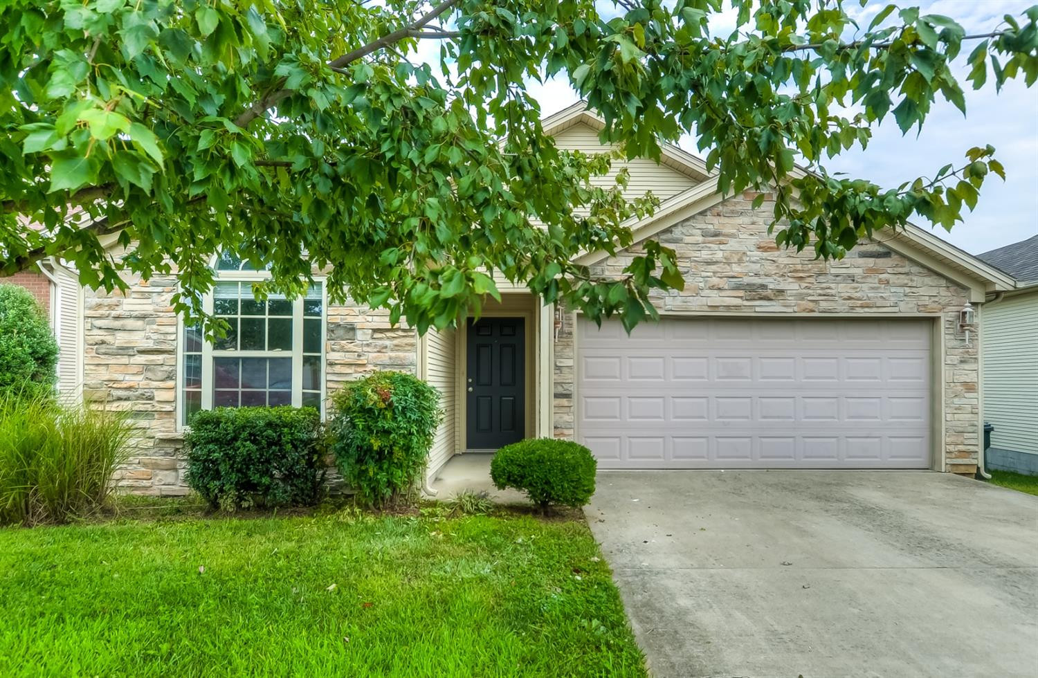 3204 Sandersville Road Lexington, KY 40511 - Photo 1 of 26 Photo 1