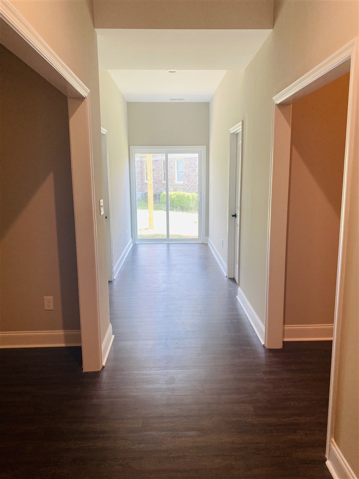 123 Overlook Road, Unit 4 Staunton, VA 24401 - Photo 8 of 20 Gallery Image 8