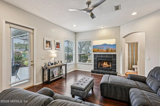 $530,000 | 14366 Cherry Lake Drive West, Jacksonville, FL 32258