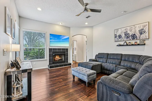 $530,000 | 14366 Cherry Lake Drive West, Jacksonville, FL 32258