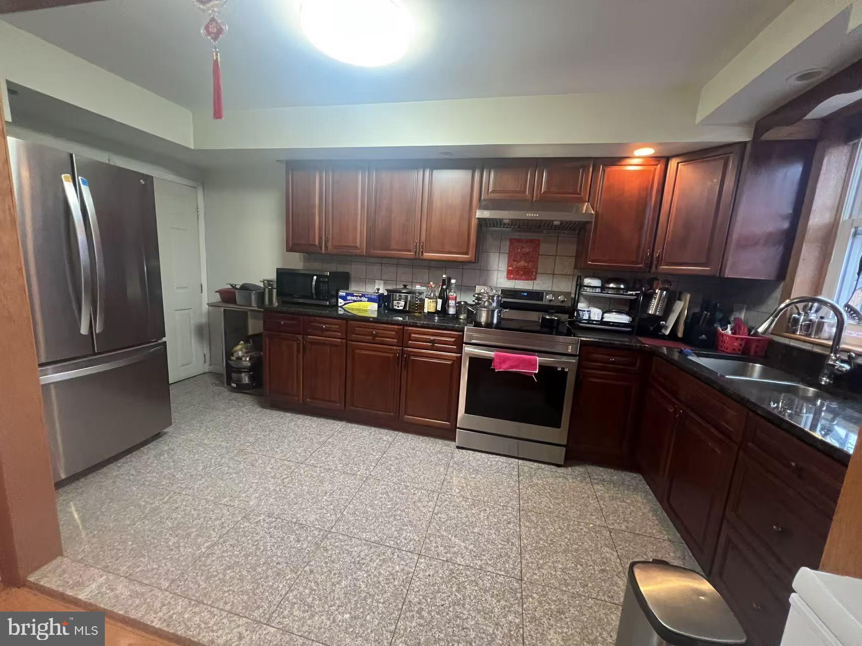 2936 Disston Street Philadelphia, PA 19149 - Photo 7 of 20
