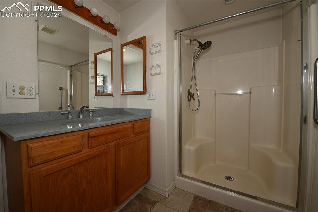 806 Prairie Road Colorado Springs, CO 80909 - Photo 13 of 21