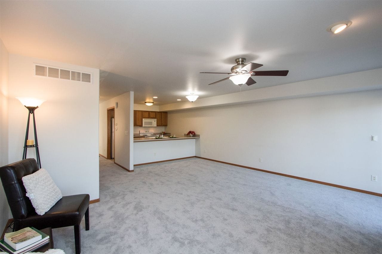 221 Camden Road Iowa City, IA 52245 - Photo 2 of 7 Gallery Image 2