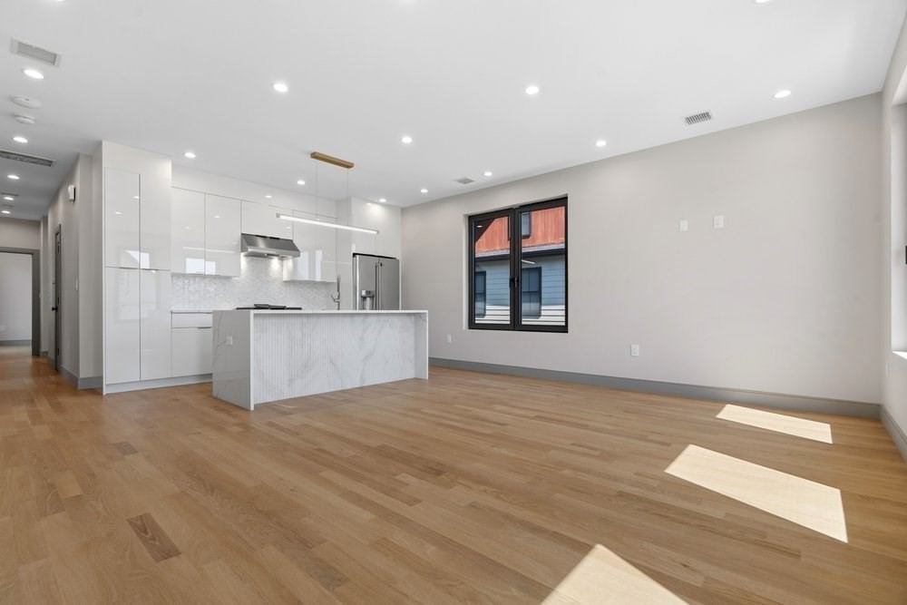 32 McKone Street Boston, MA 02122 - Photo 22 of 36