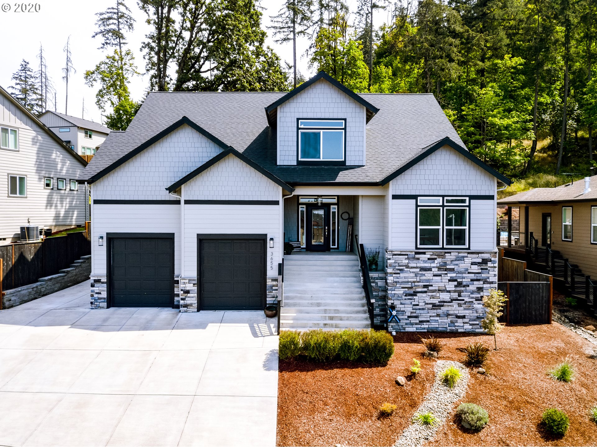 3655 Snowberry Road Eugene, OR 97403 - Photo 1 of 32 Gallery Image 1