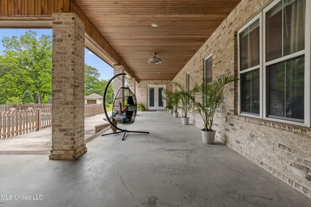 $925,000 | 7411 Woodland Drive, Pass Christian, MS 39571