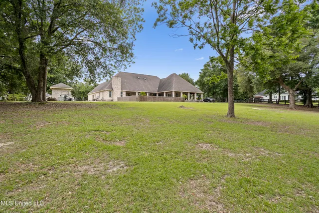 $925,000 | 7411 Woodland Drive, Pass Christian, MS 39571