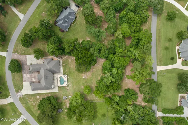 $925,000 | 7411 Woodland Drive, Pass Christian, MS 39571