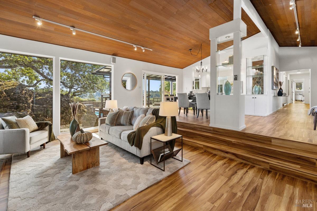116 Wimbledon Way San Rafael, CA 94901 - Photo 1 of 1 Gallery Image 1