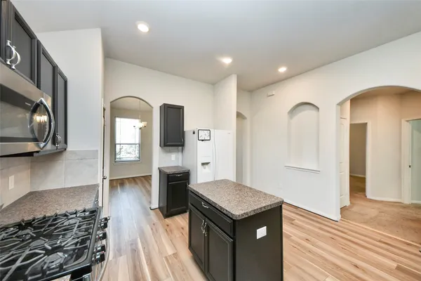 $2,200 | 20043 Poppy Hills Lane, Cleveland, TX 77327