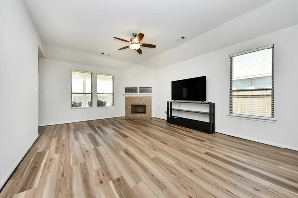 $2,200 | 20043 Poppy Hills Lane, Cleveland, TX 77327