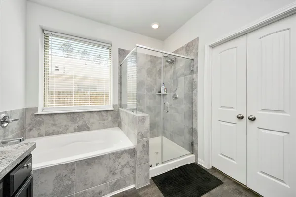 $2,200 | 20043 Poppy Hills Lane, Cleveland, TX 77327