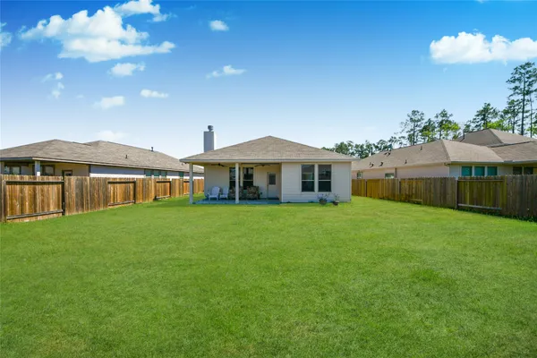 $2,200 | 20043 Poppy Hills Lane, Cleveland, TX 77327