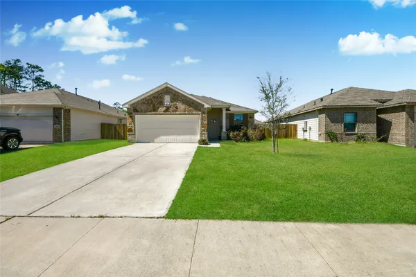 $2,150 | 20043 Poppy Hills Lane, Cleveland, TX 77327