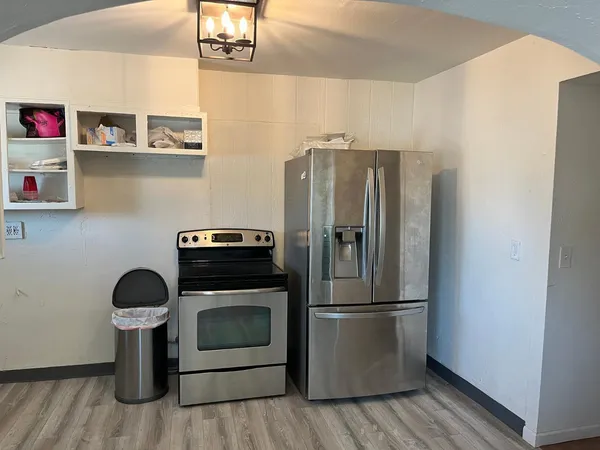 $1,700 | 10025 North 14th Street, Phoenix, AZ 85020