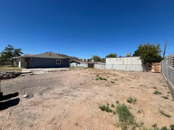 $1,700 | 10025 North 14th Street, Phoenix, AZ 85020
