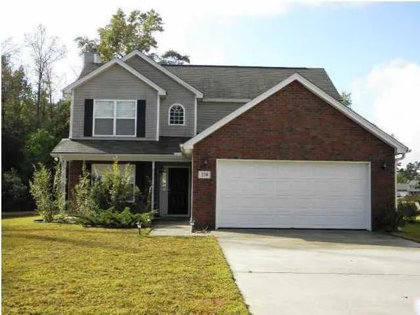 $2,100 | 238 Everwood Court, Moncks Corner, SC 29461