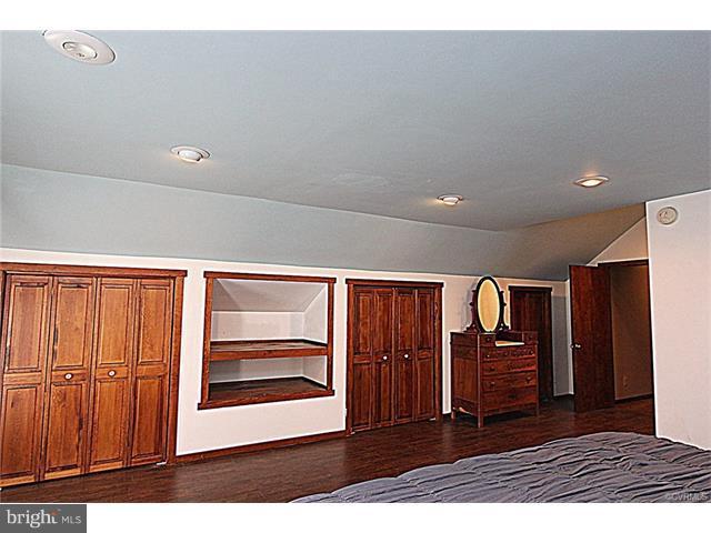 18248 Teman Road Beaverdam, VA 23015 - Photo 12 of 22 3 closets!