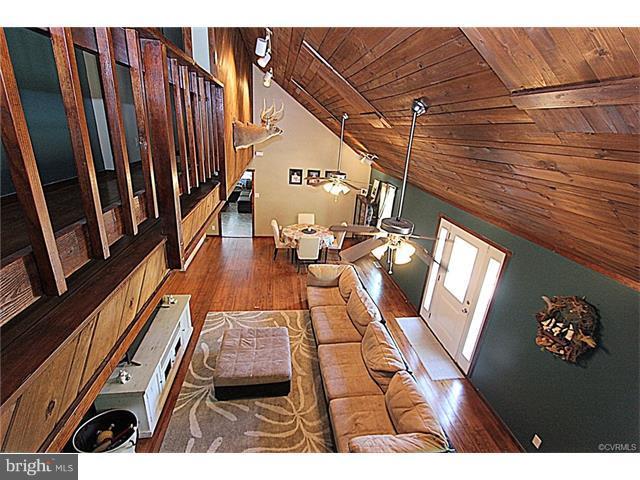 18248 Teman Road Beaverdam, VA 23015 - Photo 7 of 22 Living Room view from the upper balcony