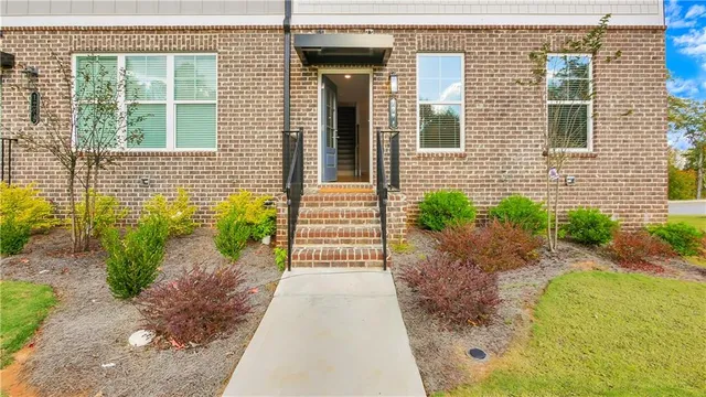 $2,700 | 1274 Ainsworth Alley, Sugar Hill, GA 30518