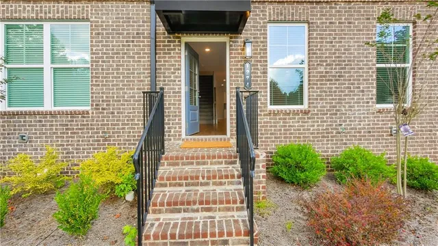 $2,700 | 1274 Ainsworth Alley, Sugar Hill, GA 30518