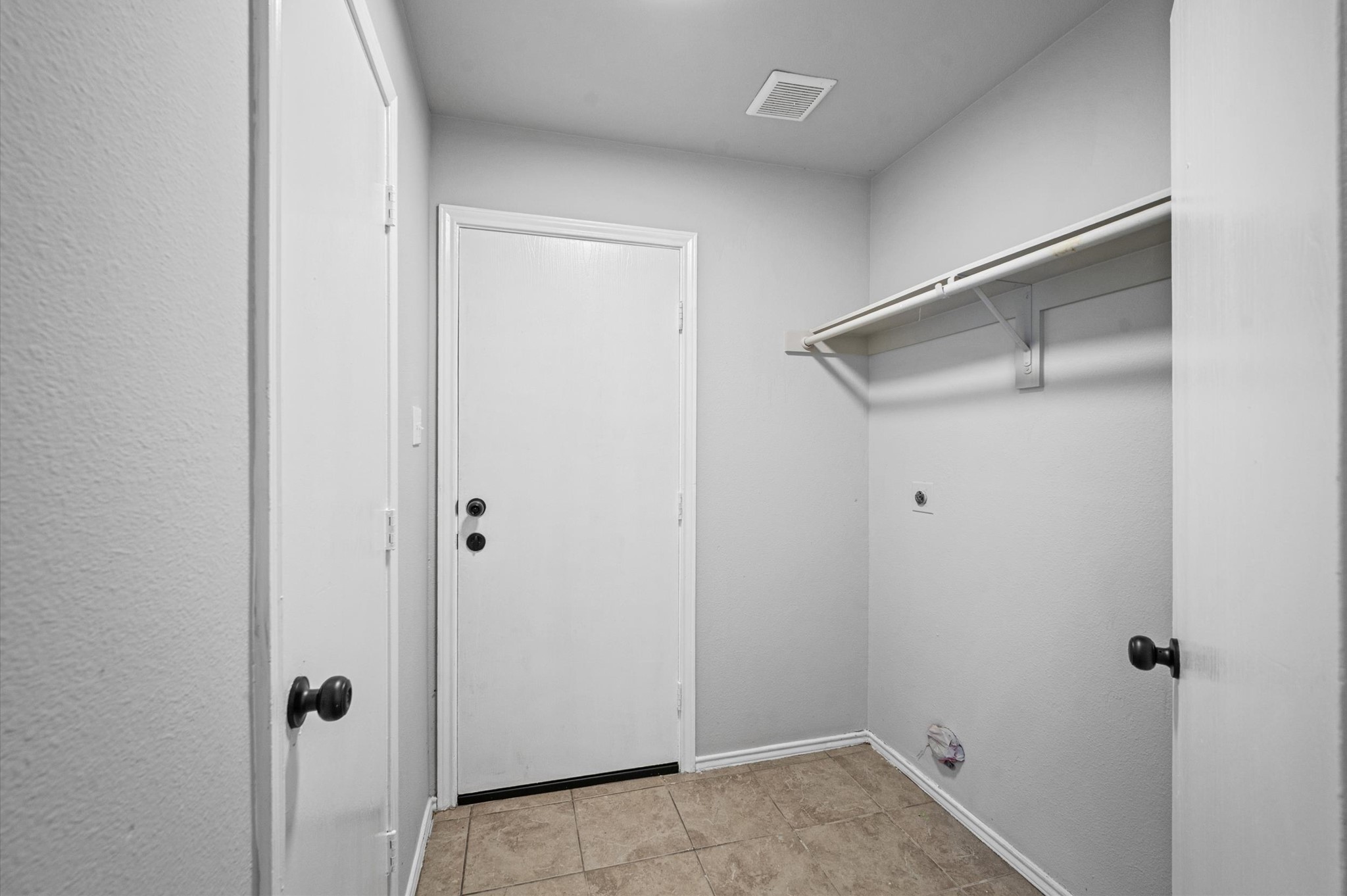 5518 Rio Alamo Street Rosharon, TX 77583 - Photo 11 of 25