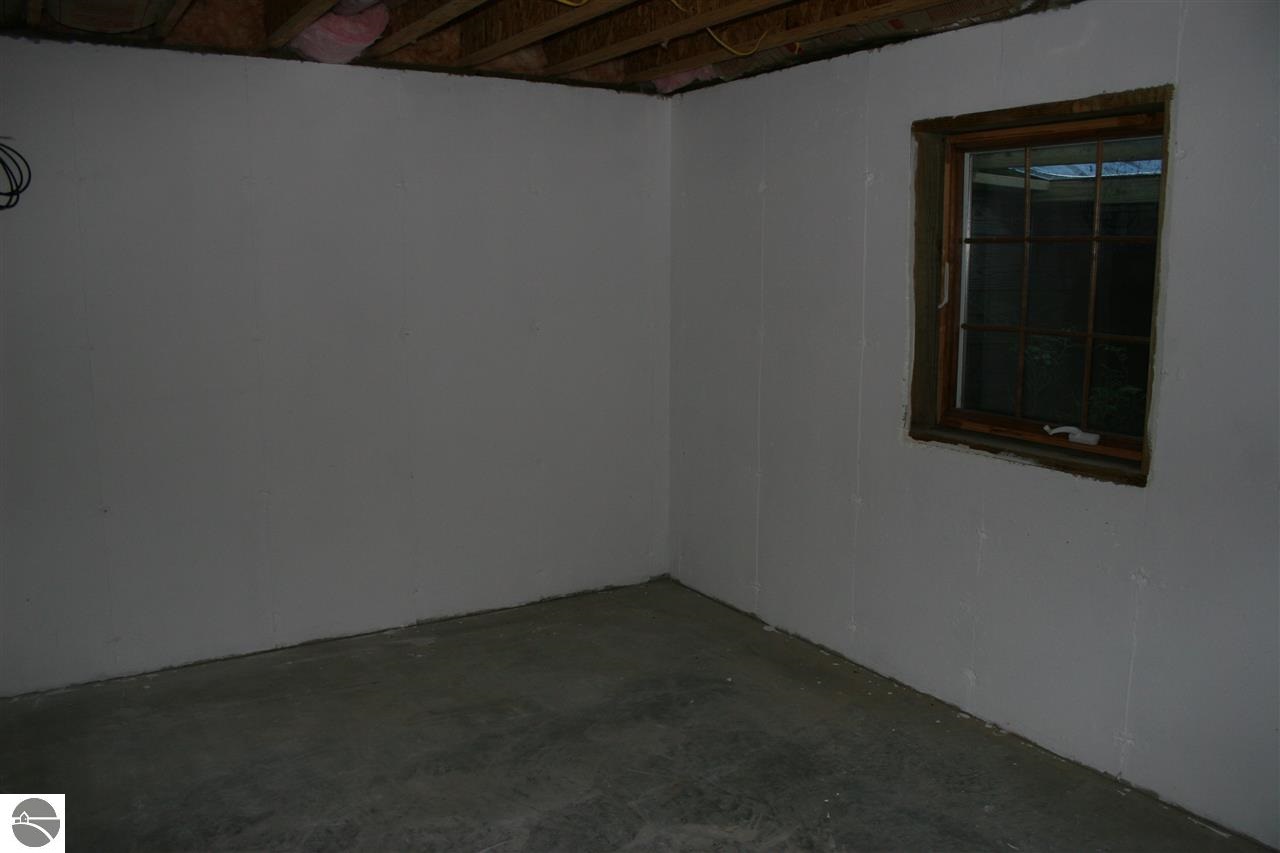 6069 East 34 Road Cadillac, MI 49601 - Photo 54 of 61 1778689-55.JPG