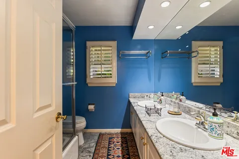 $2,395,000 | 19717 Wells Drive, Woodland Hills, CA 91364