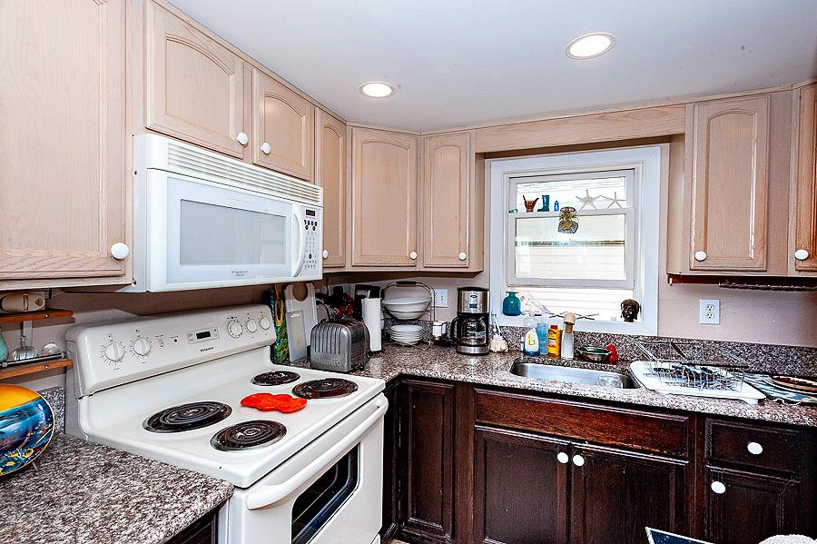 10 East Whittier Road, Unit 1 Strathmere, NJ 08248 - Photo 8 of 25 Gallery Image 8