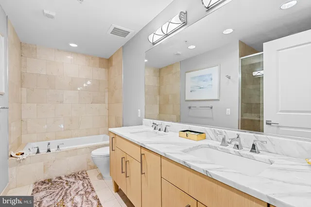 $5,000 | 7171 Woodmont Avenue, Unit 206, Bethesda, MD 20814