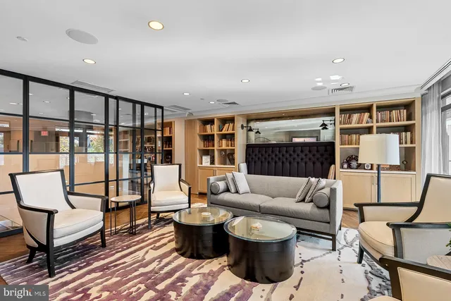 $5,000 | 7171 Woodmont Avenue, Unit 206, Bethesda, MD 20814