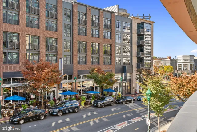 $5,000 | 7171 Woodmont Avenue, Unit 206, Bethesda, MD 20814