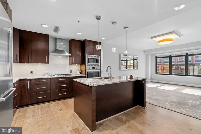 $5,000 | 7171 Woodmont Avenue, Unit 206, Bethesda, MD 20814